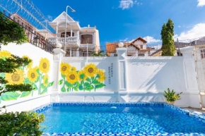 Palm Villa 3 - 5bedrooms in center VungTau